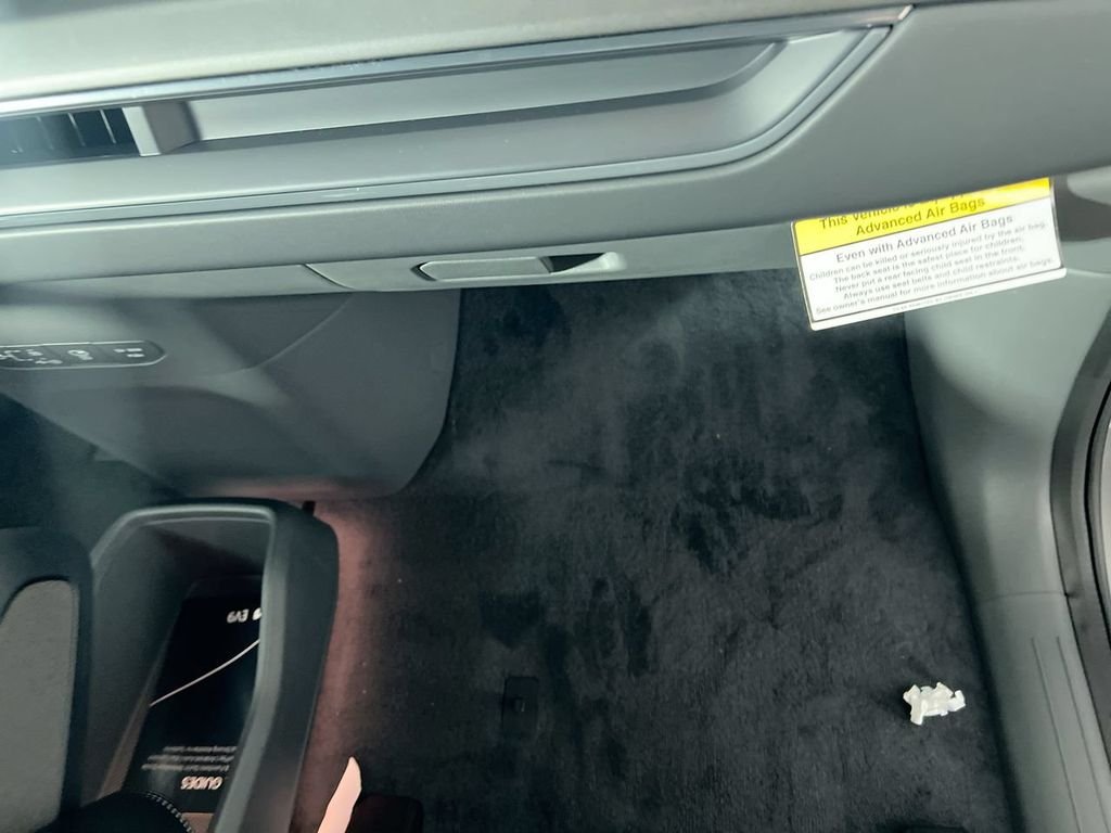 New 2026 Wolf Gray Kia Land AWD image 34