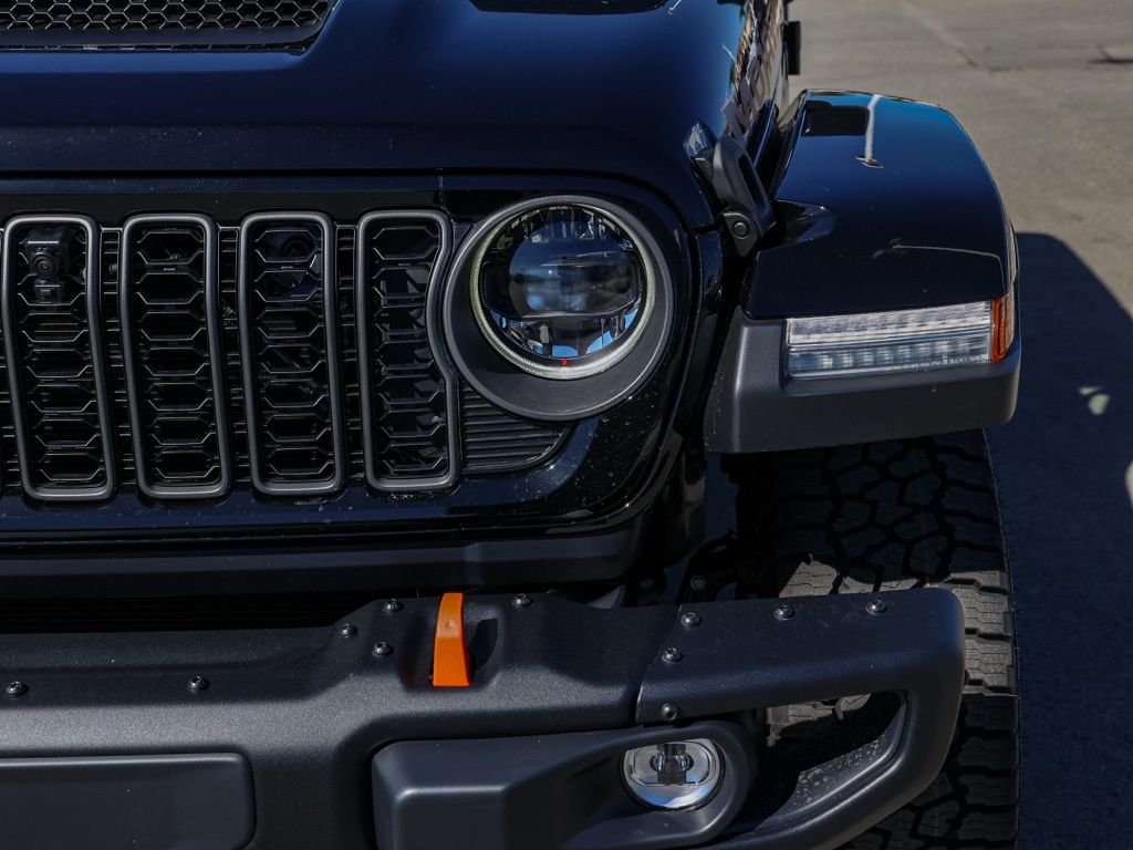 New 2026 Black Clear-Coat Exterior Paint Jeep Mojave image 9