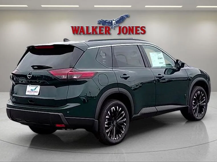 New 2026 Obsidian Green Pearl Nissan Dark Armor™ image 7