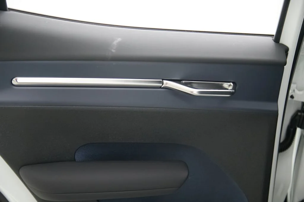 New 2026 Crystal White Volvo Ultra image 19