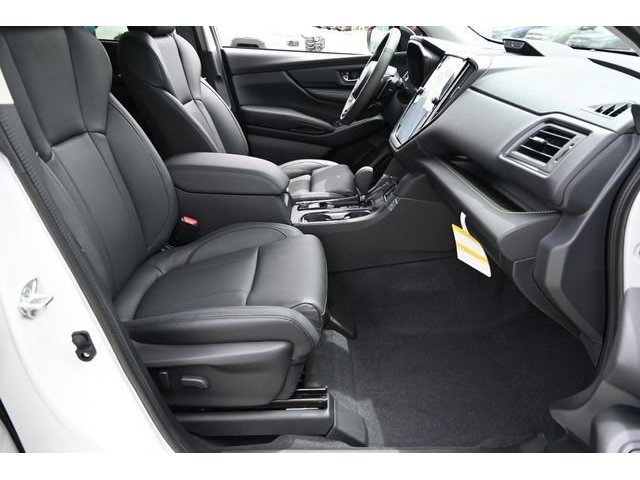 New 2026 White Subaru Onyx Edition Touring 7-Passenger image 50