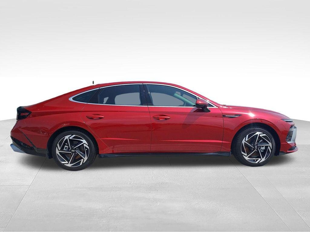 2026 Hyundai Sonata SEL - Photo 6
