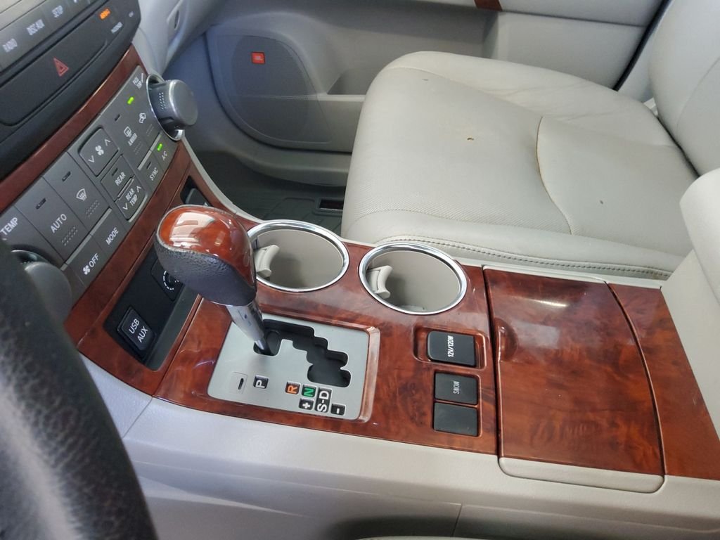 Used 2012 Red Toyota Limited image 23