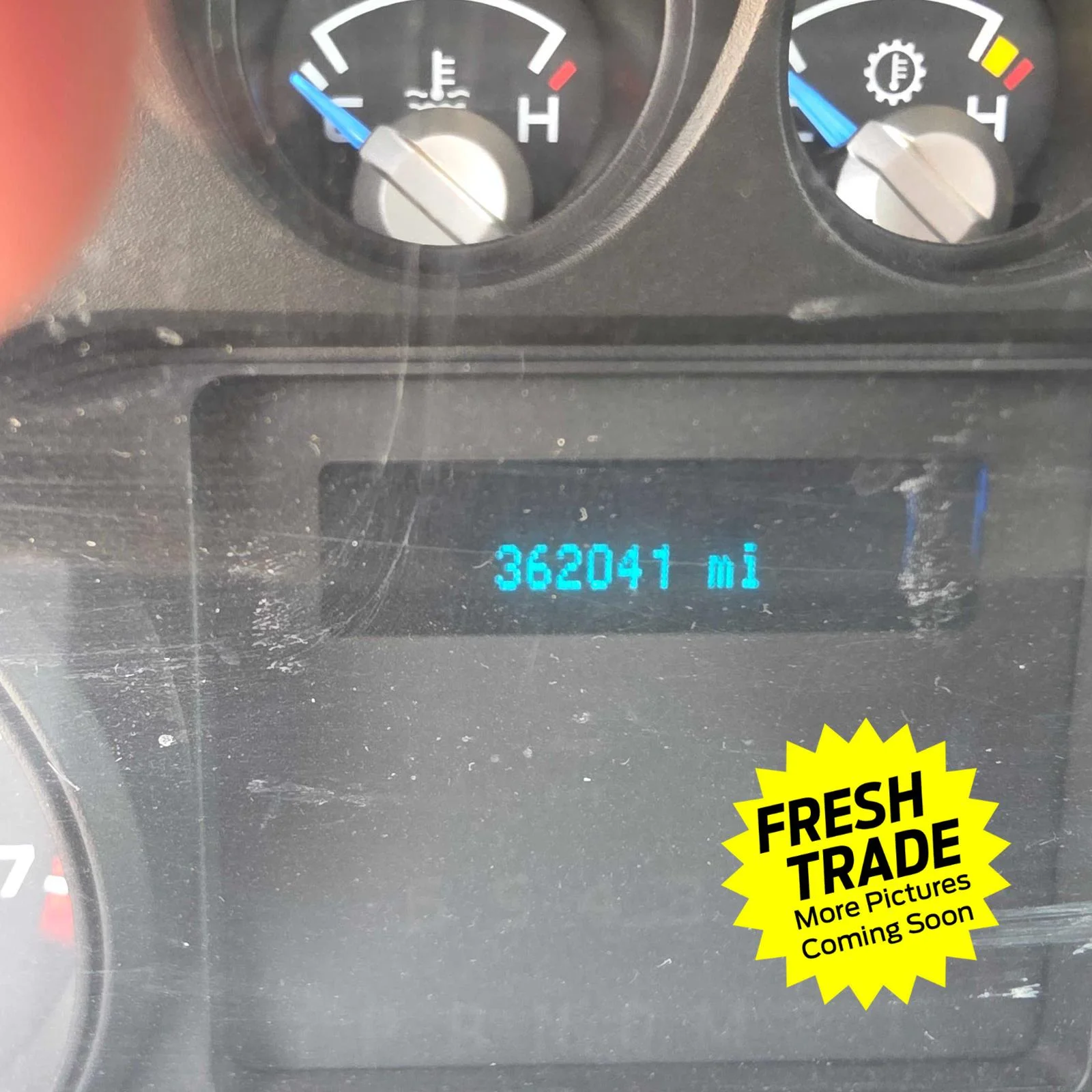 Used 2015 Oxford White FORD  image 9