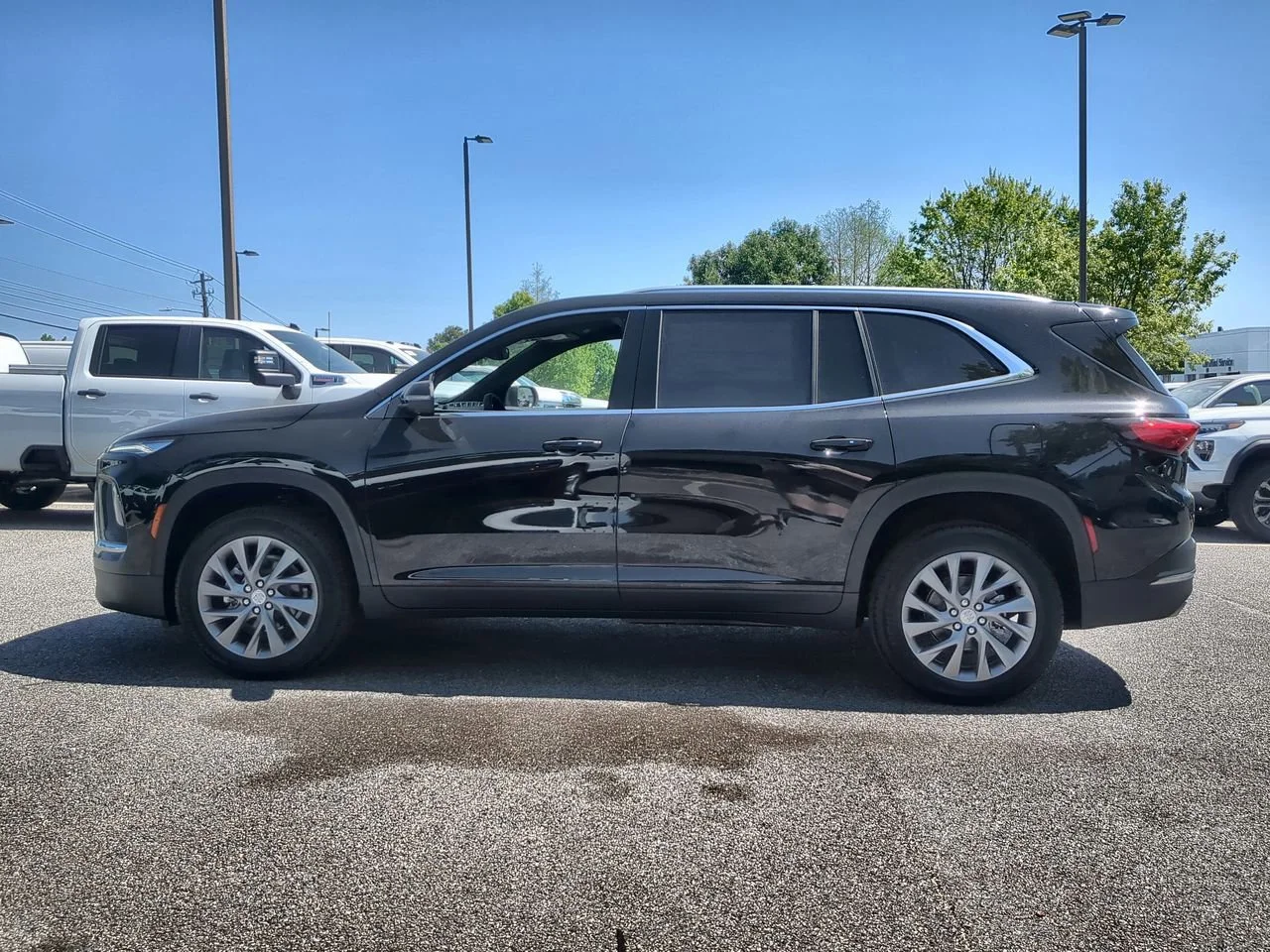 New 2026 Ebony Twilight Metallic Buick Preferred image 5