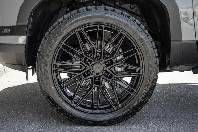 Used 2025 Incognito Lexus 550 Overtrail+ image 14