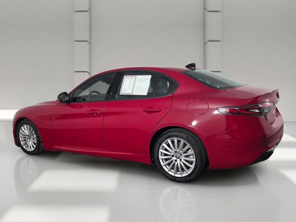 Used 2024 Alfa Rosso Alfa Romeo Sprint image 6