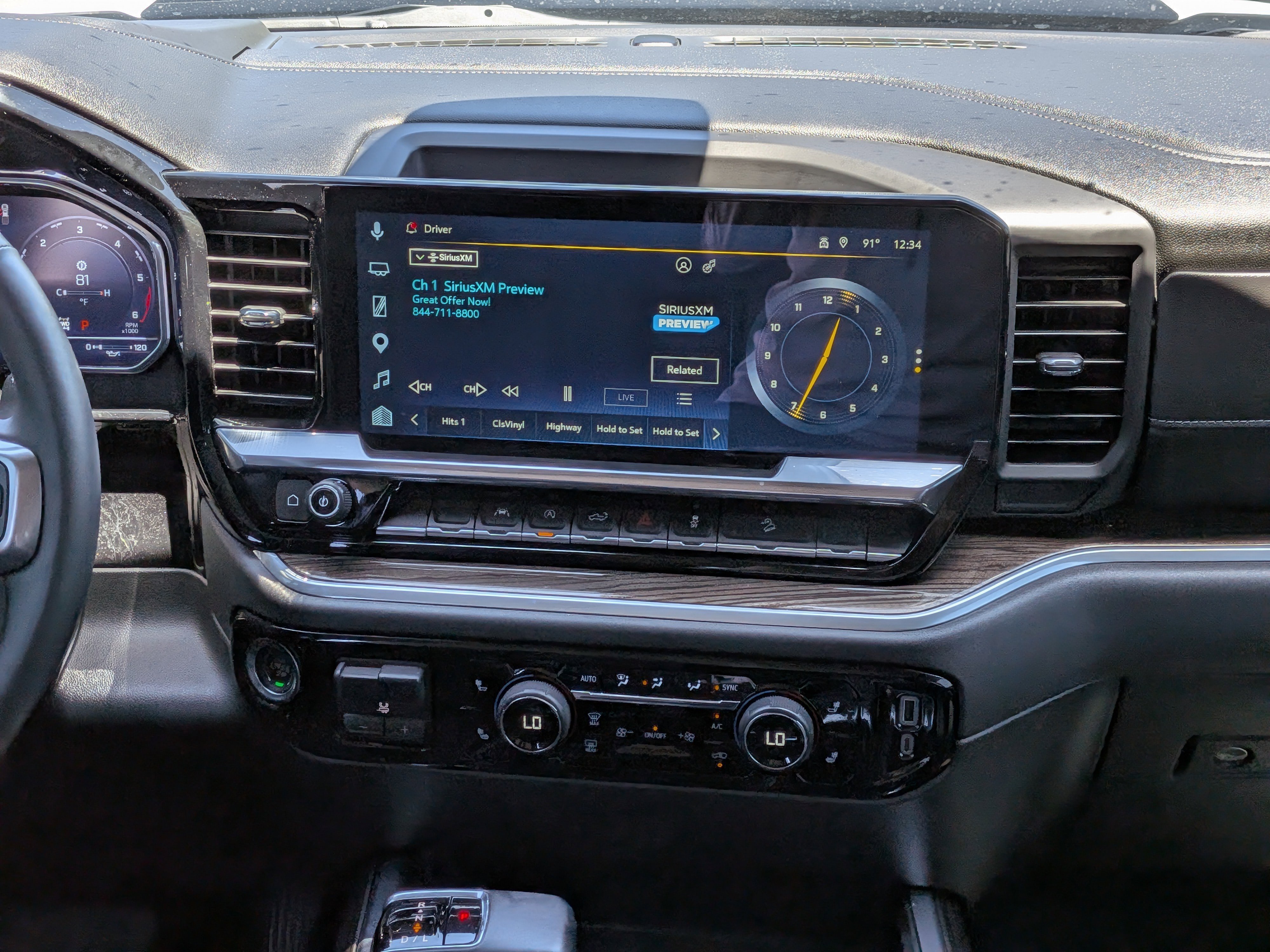 2025 Chevrolet Silverado 1500 LT Trail Boss - Photo 18