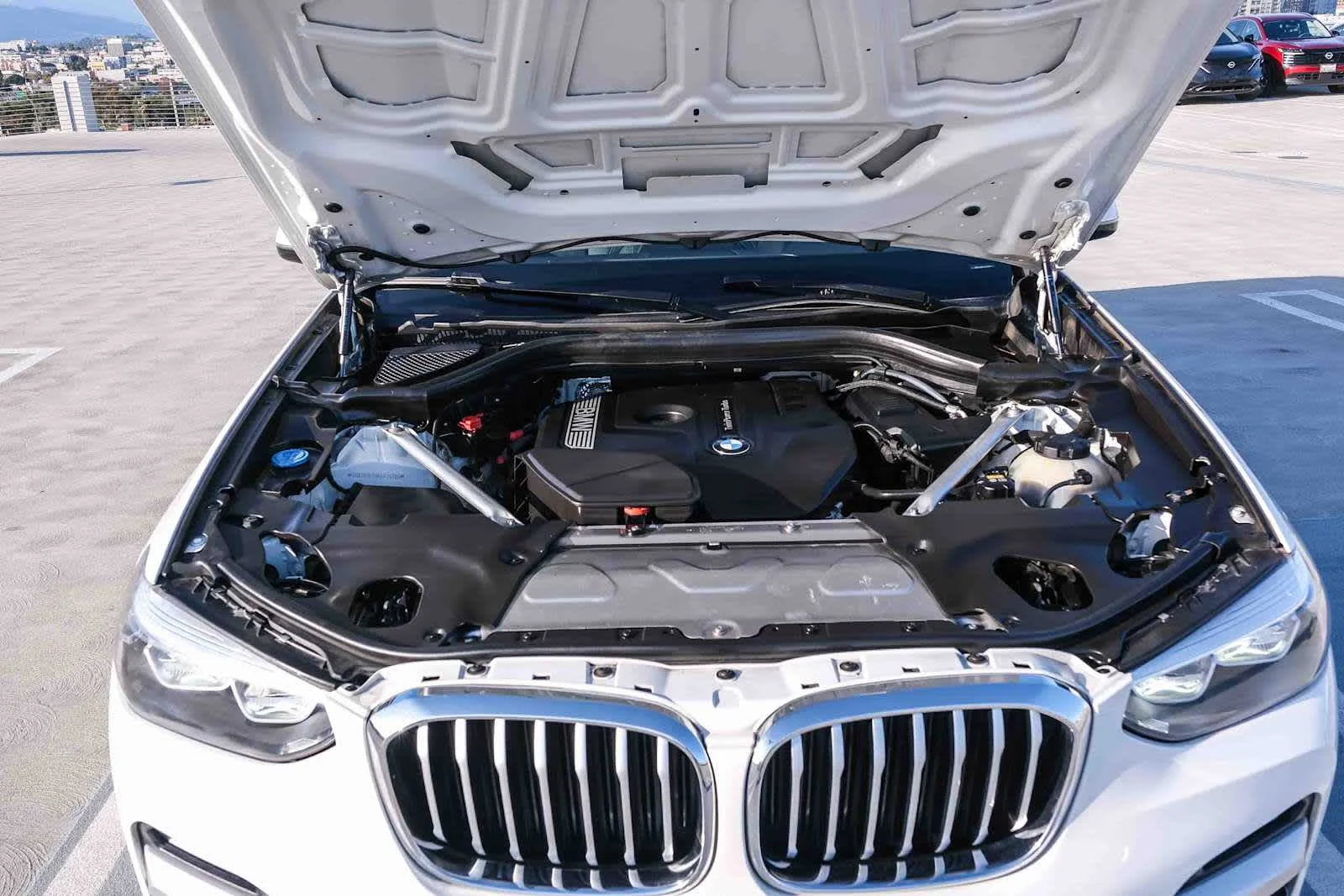 Used 2019 Alpine White BMW sDrive30i image 26