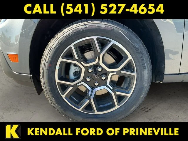 New 2026 Gray Metallic Ford Lariat image 14