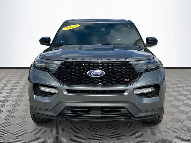 Used 2022 Gray Ford ST image 2