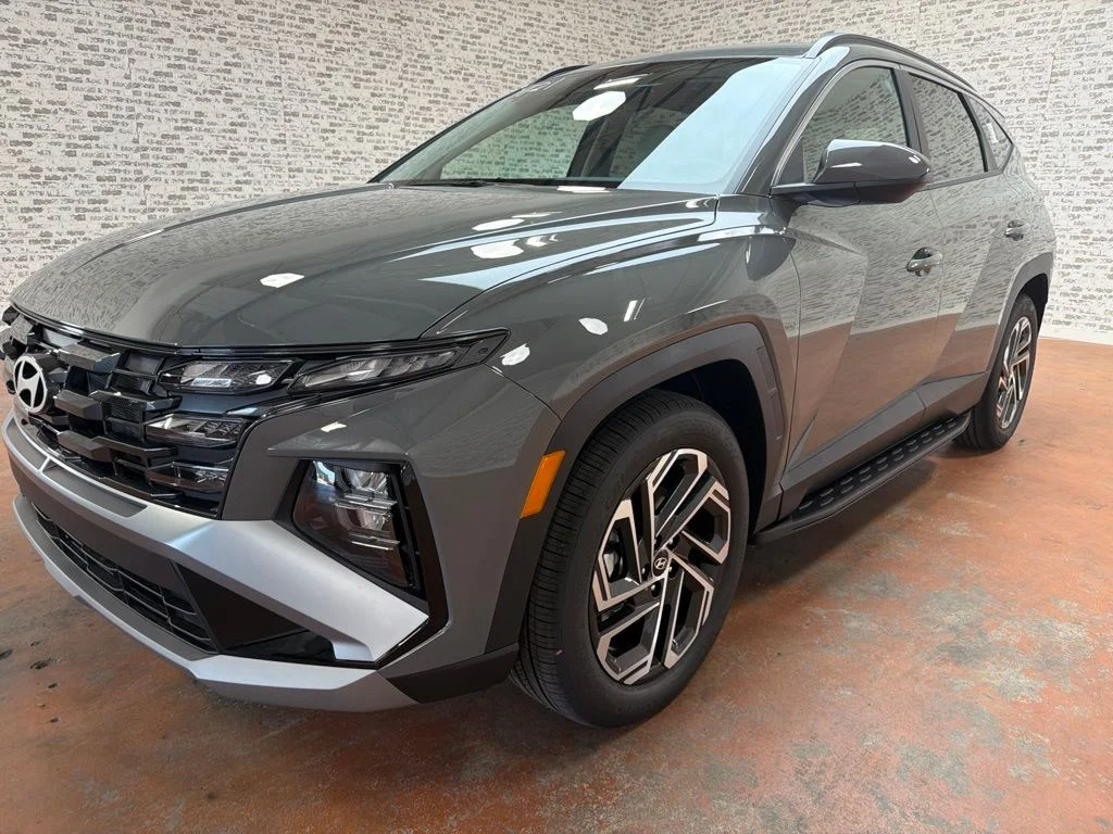 New 2026 Hampton Gray Hyundai SEL Plus image 3