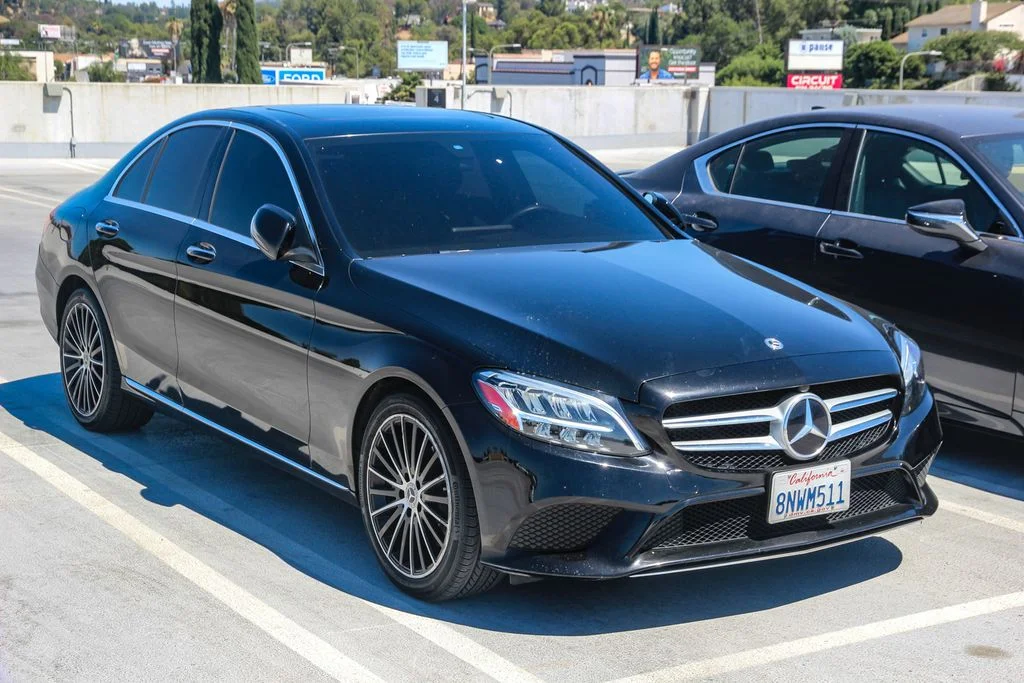 Used 2020  Mercedes-Benz C 300 image 3