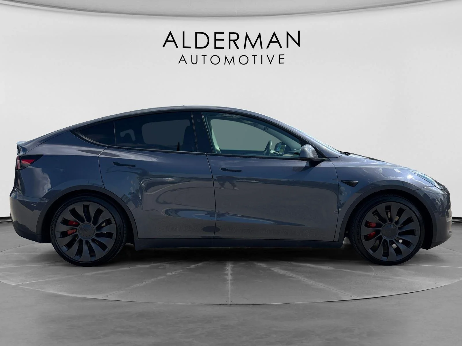 Used 2023  Tesla Performance image 6
