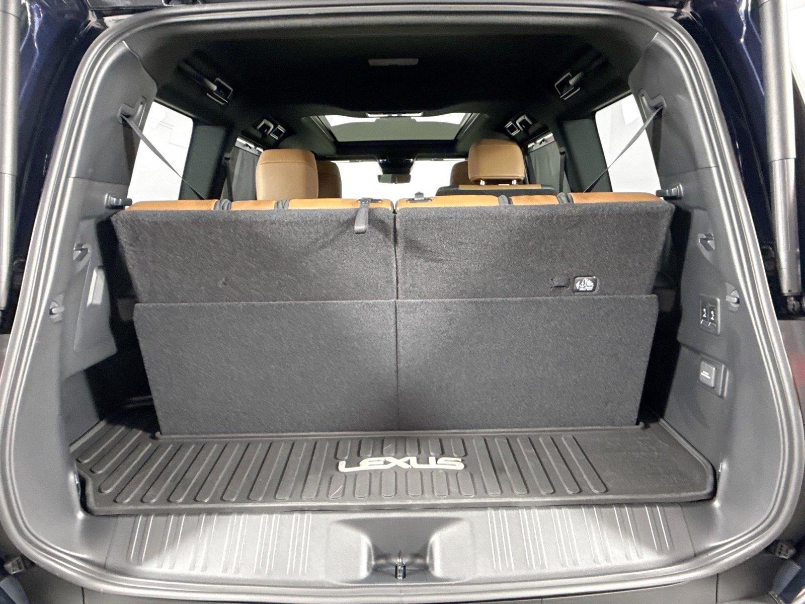 Used 2025 Nightfall Mica Lexus GX 550 Luxury+ image 38