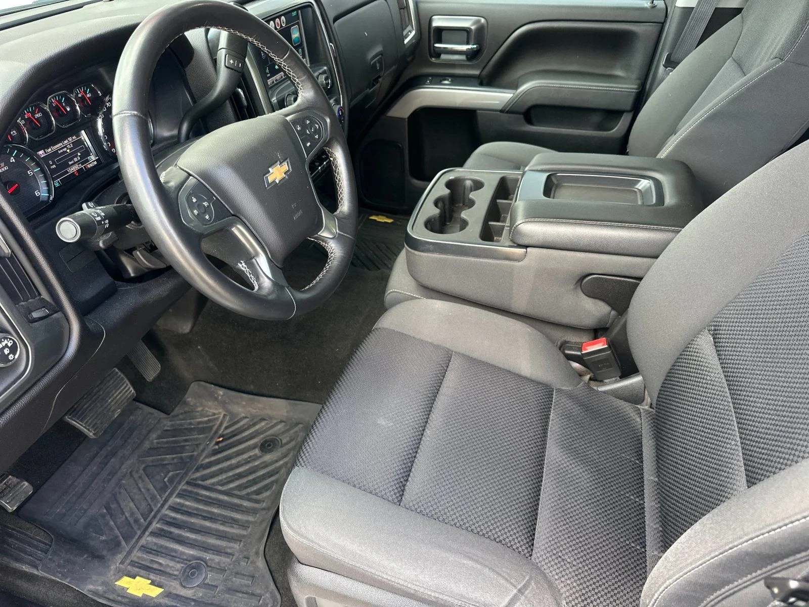 Used 2015 Summit White Chevrolet LT image 9