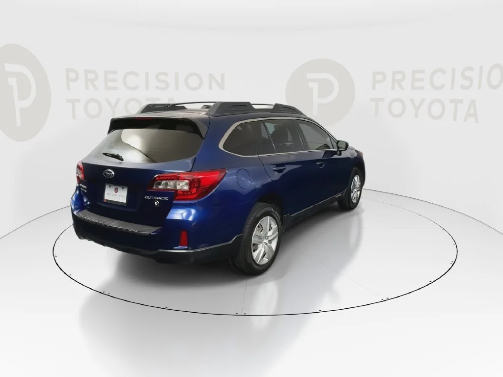 Used 2015 Lapis Blue Pearl Subaru 2.5i image 18