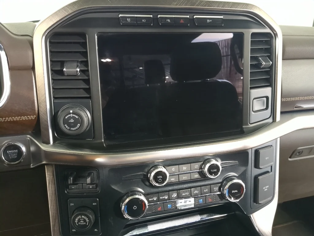 Used 2023 Agate Black Ford King Ranch image 27