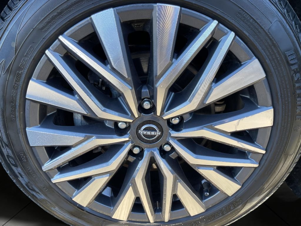 Used 2023 Gray Nissan 2.5 SV image 28