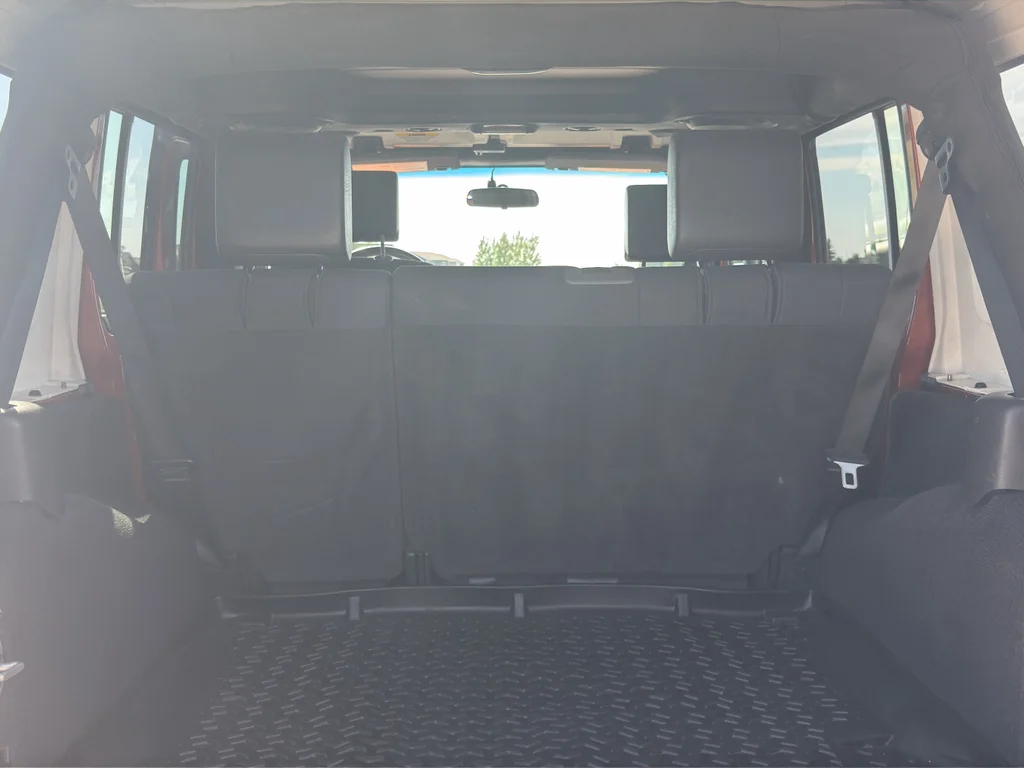 Used 2010 ORANGE Jeep Mountain image 7