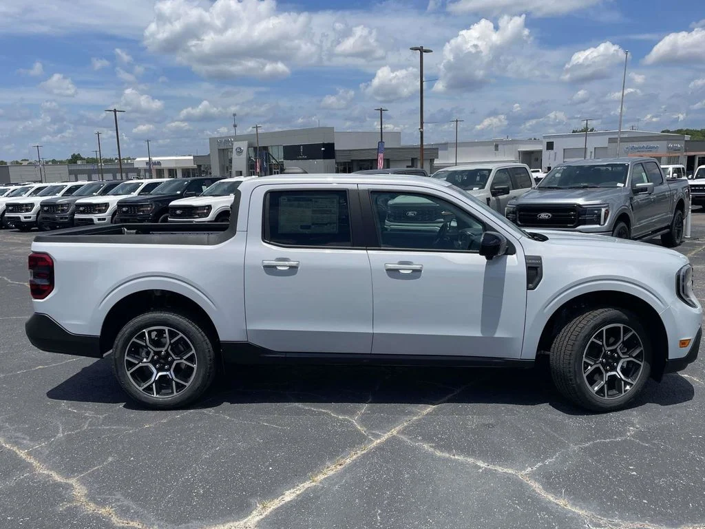 New 2026 White Ford Lariat image 2