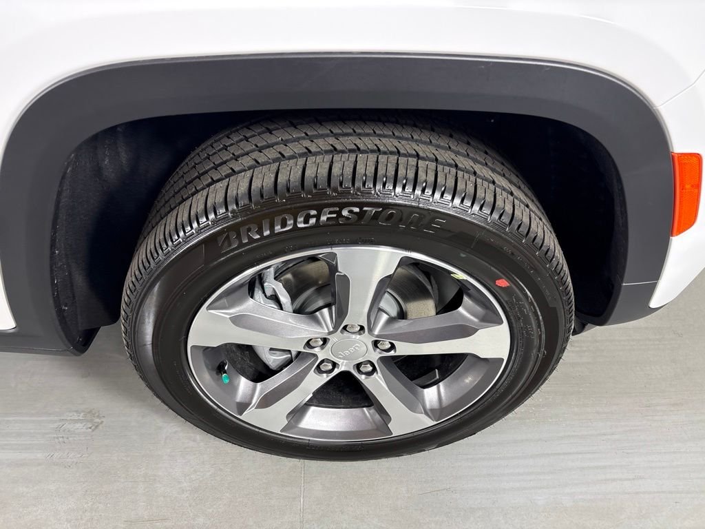 New 2026 Bright White Clearcoat Jeep Limited image 11