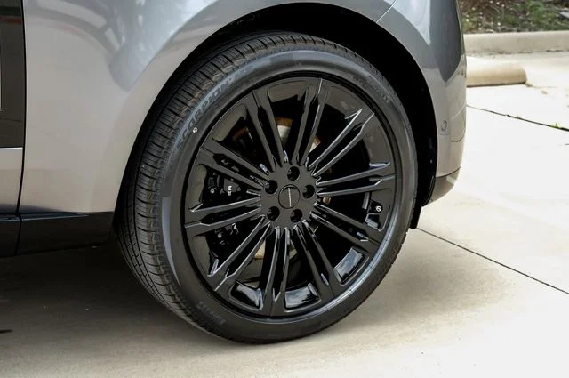 New 2026 Gray Land Rover SE image 66