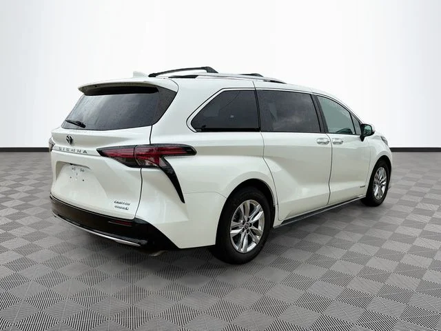 Used 2021 White Toyota Limited image 7