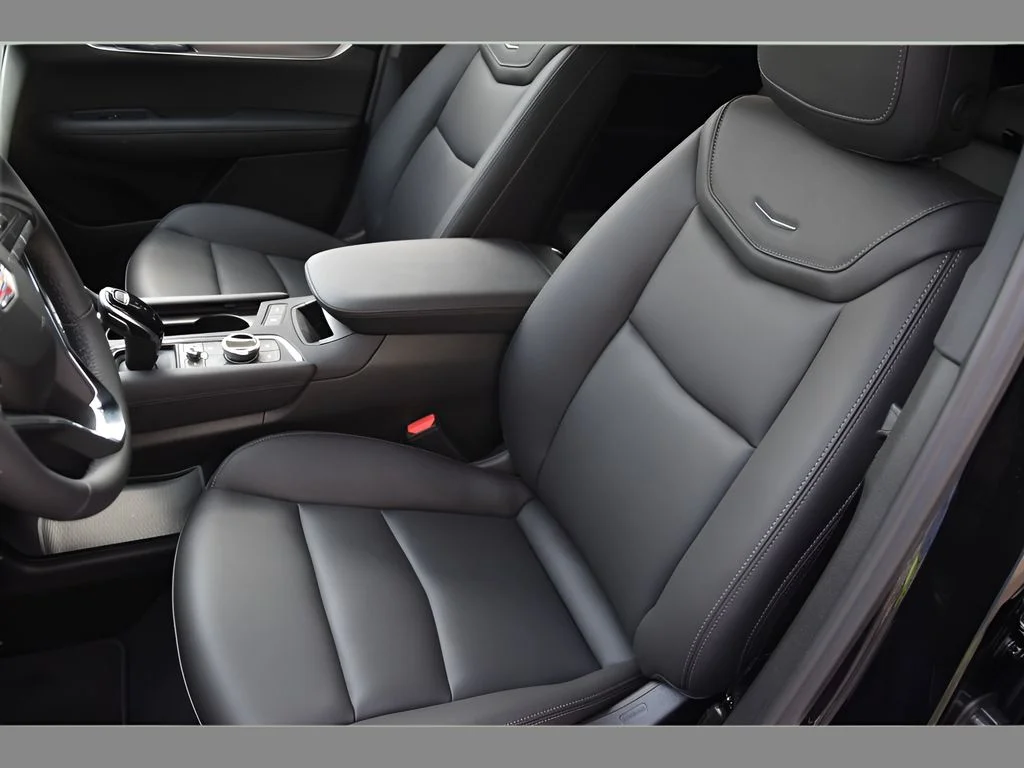 2025 Cadillac XT6 Luxury - Photo 12