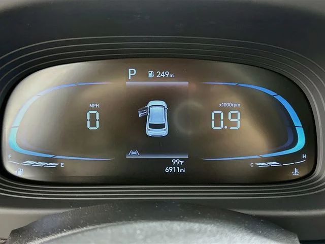 Certified Pre-Owned 2025 Hyundai Venue Limited
