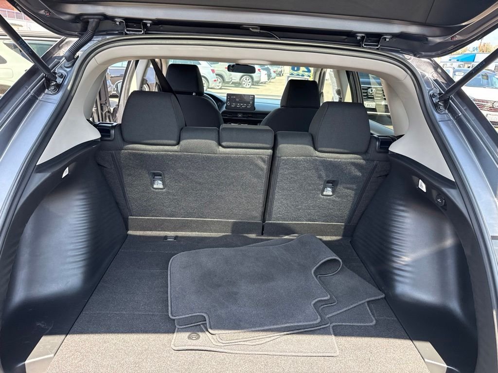 Used 2026 Gray Honda LX image 11