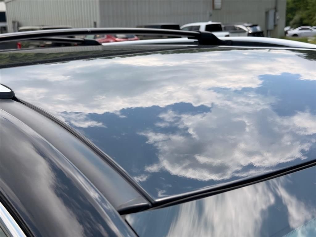Used 2013 Black Toyota LE image 10