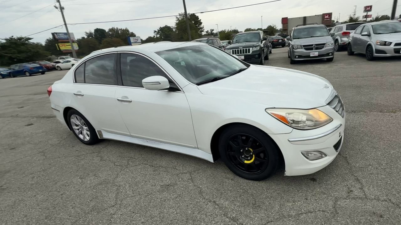 2013 Hyundai Genesis 3.8