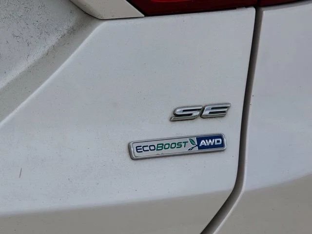 Used 2016 White Ford SE image 7