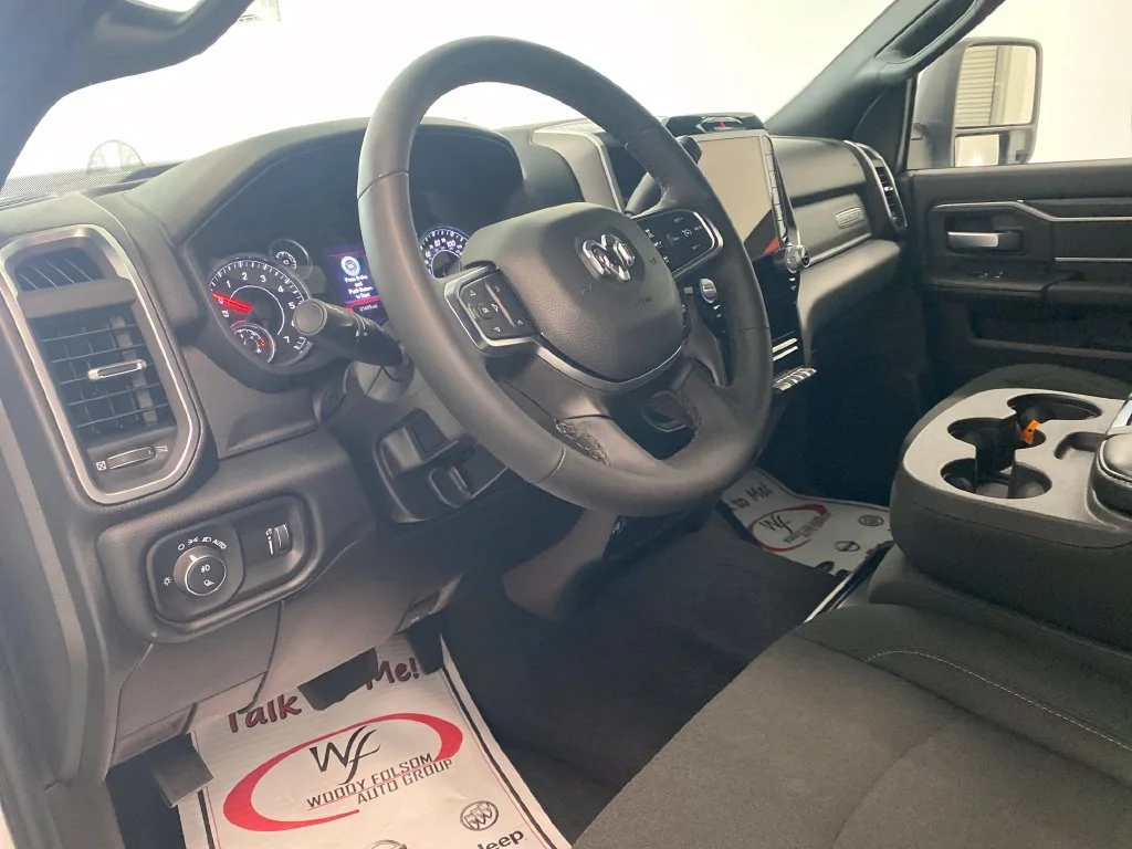 Used 2026 White Ram Big Horn image 13