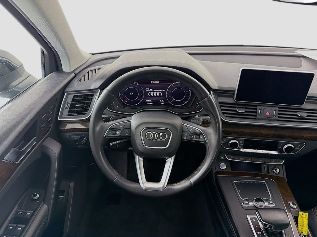Used 2019 Brilliant Black Audi Premium Plus 45 TFSI quattro image 23
