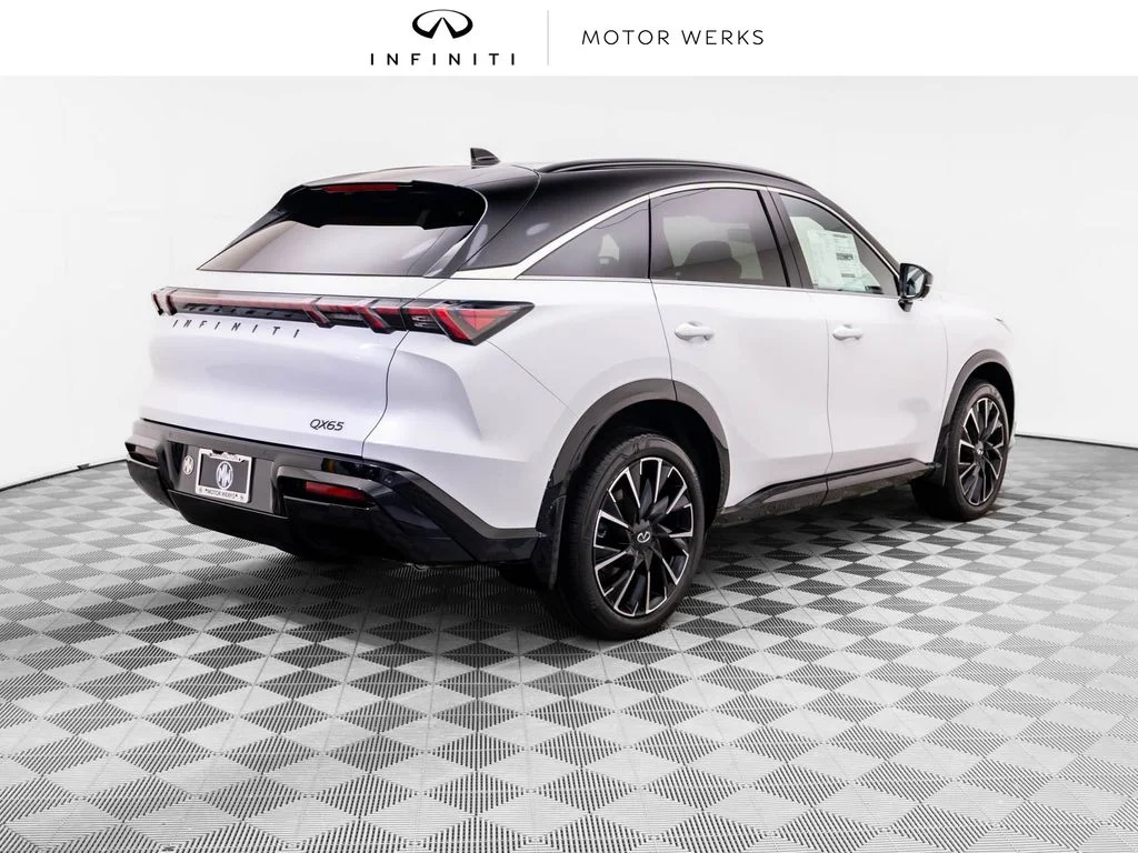 New 2027 Black INFINITI Autograph image 5
