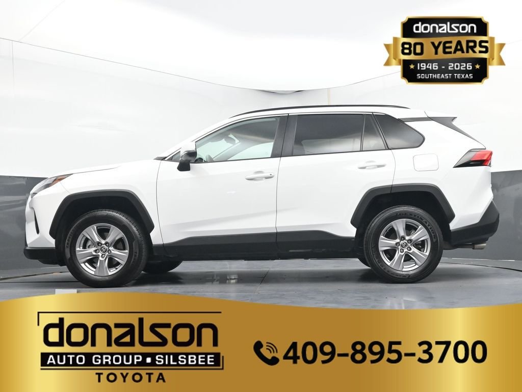 Used 2025 White Toyota XLE image 22
