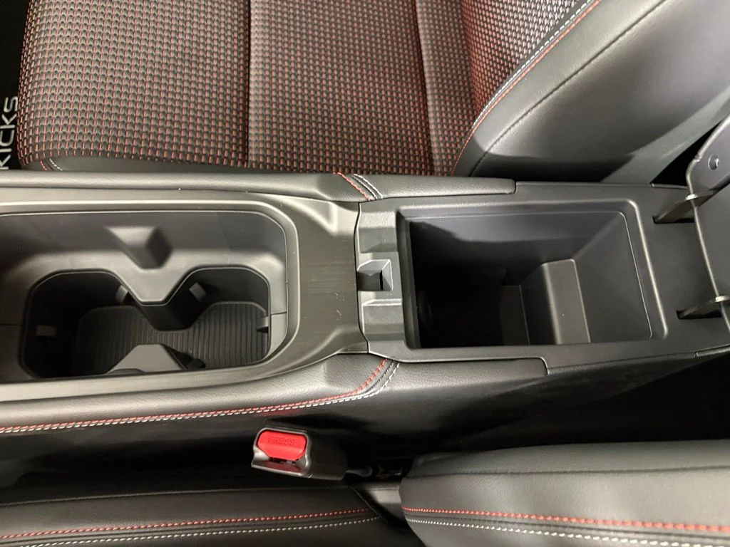 New 2026 Super Black Nissan SR image 33