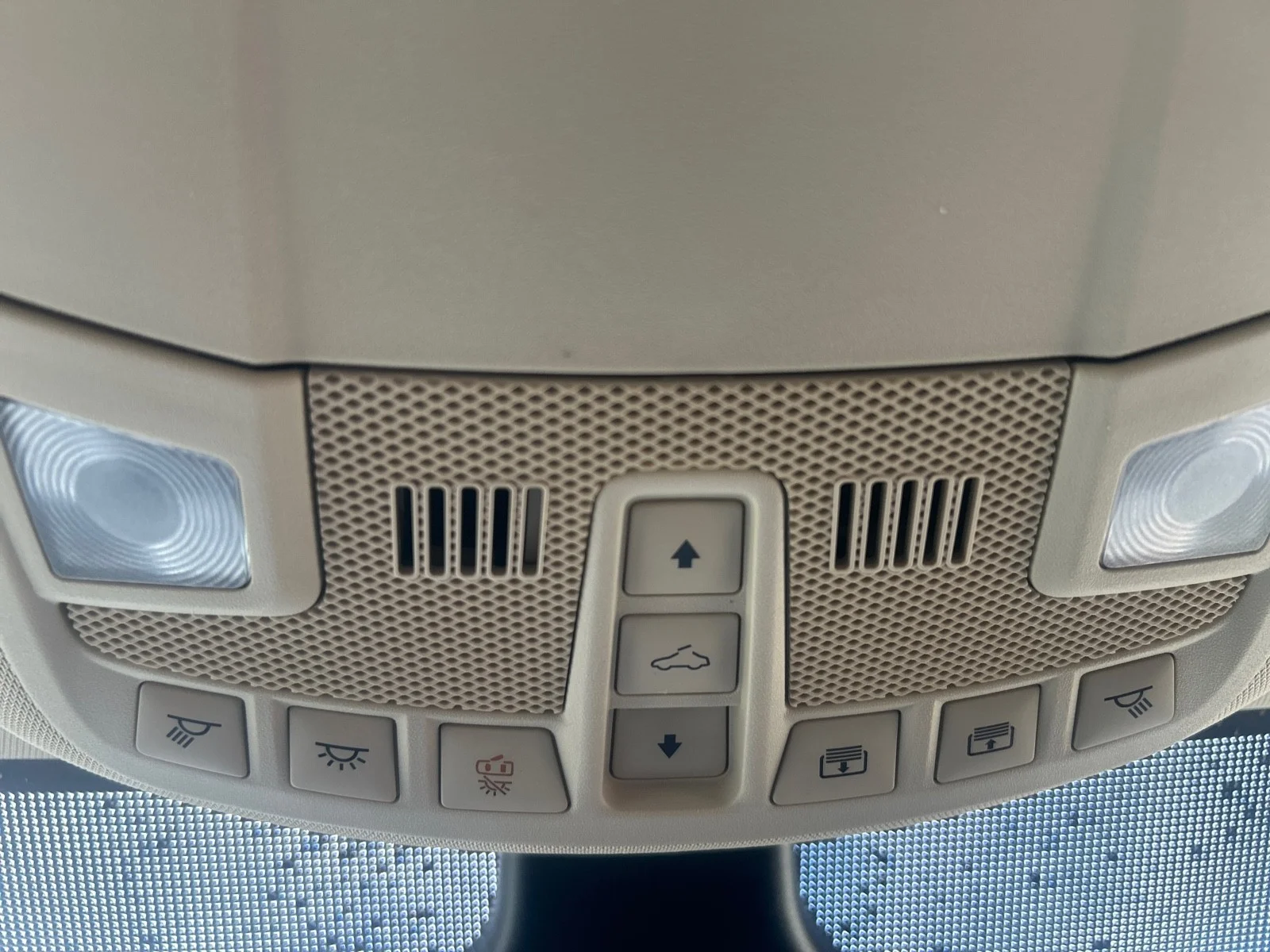 Used 2023 White Ford SEL image 21