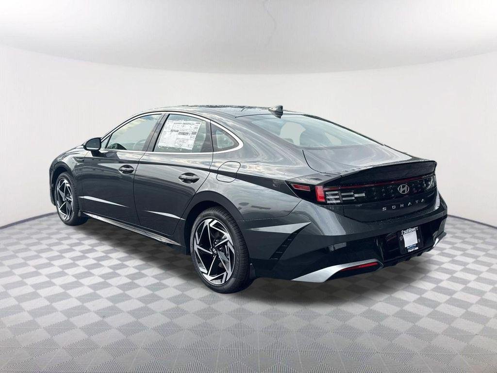 New 2026 Gray Hyundai SEL Sport image 7