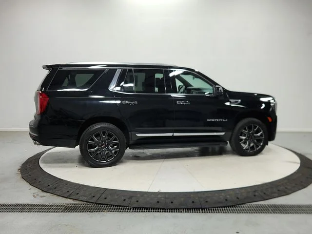 Used 2023 Black GMC Denali image 9