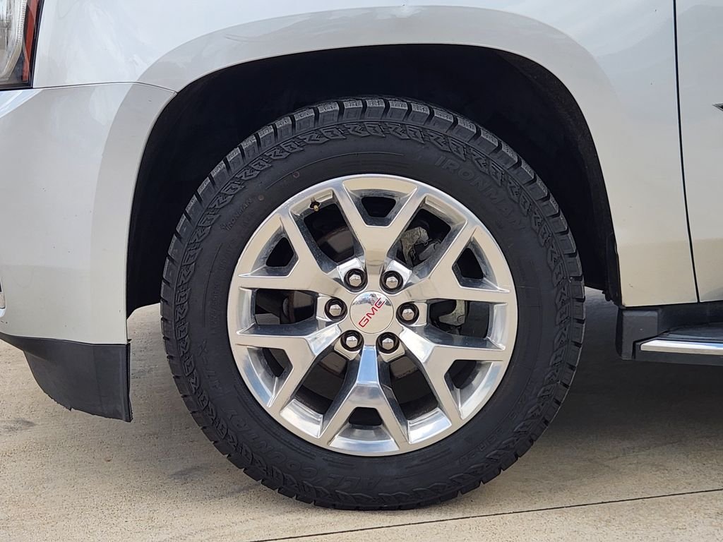 Used 2017 Quicksilver Metallic GMC SLE image 12