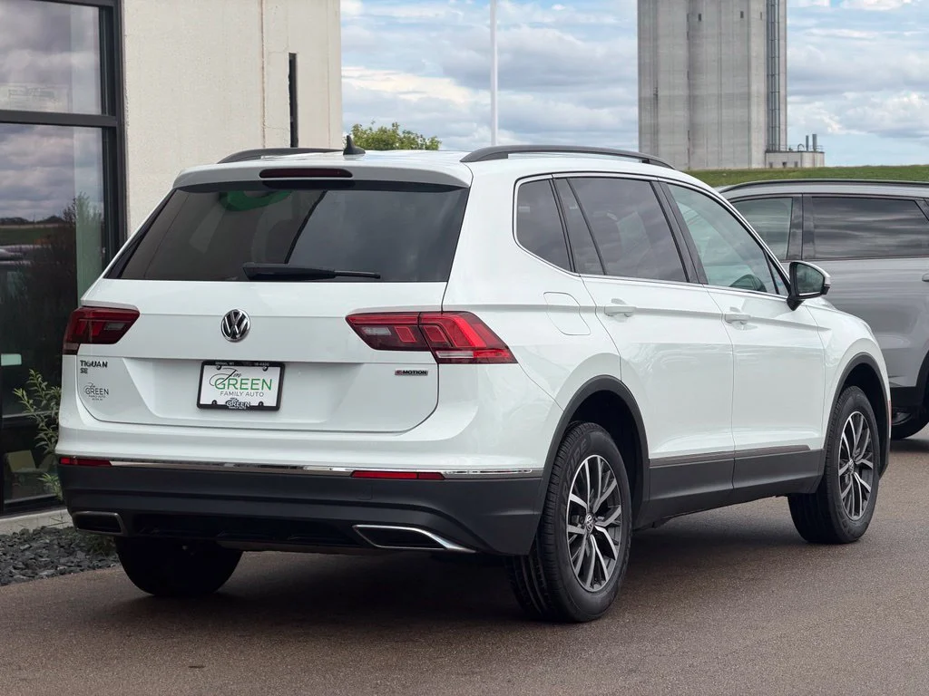 Used 2020 White Volkswagen 2.0T SE image 5