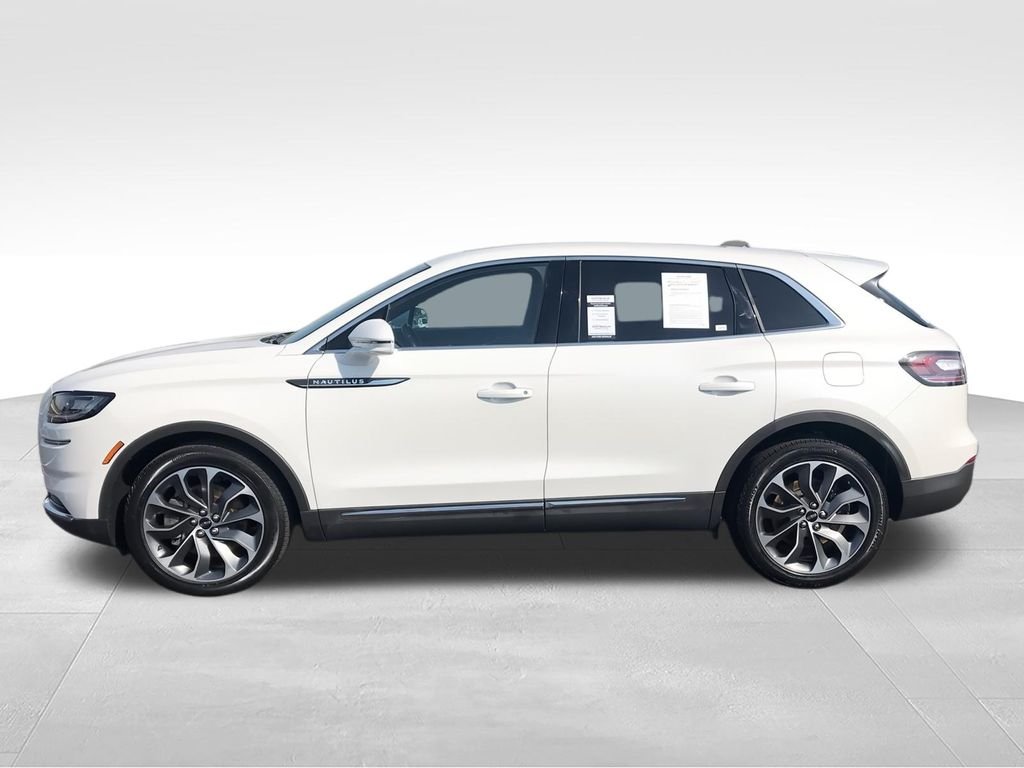 Used 2023 White Lincoln Reserve image 5