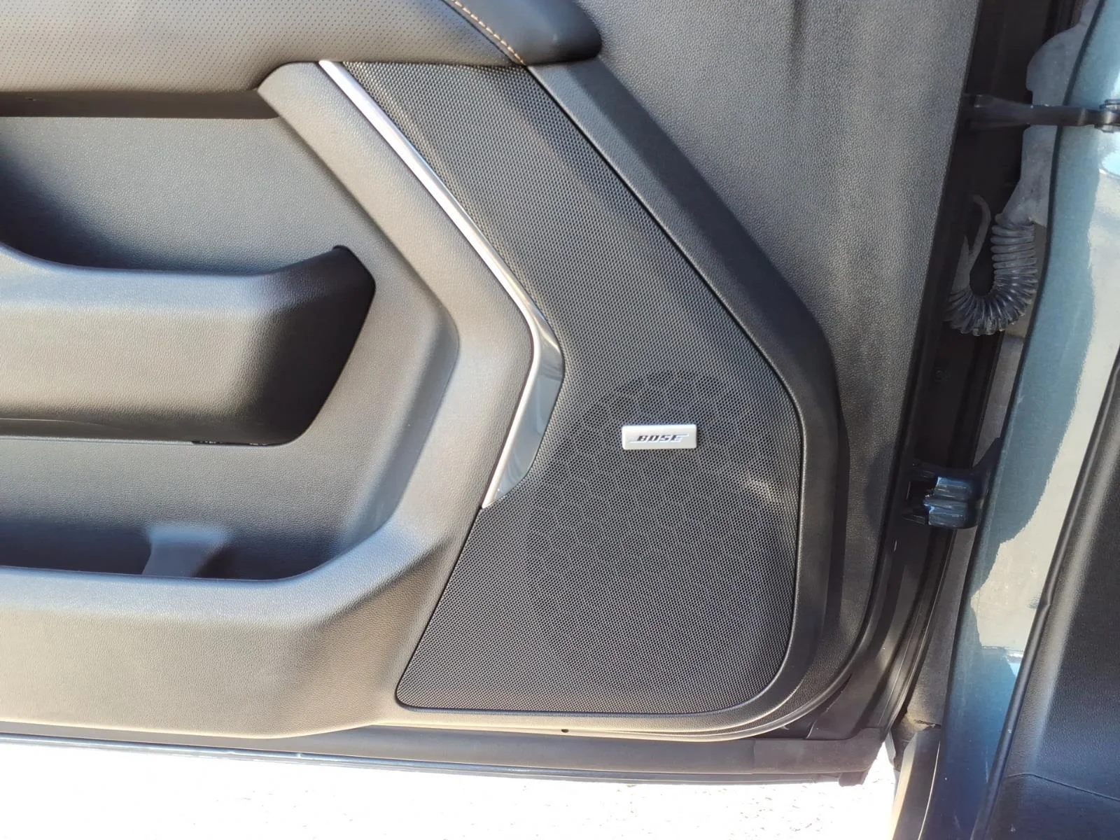 Used 2021 Dark Sky Metallic GMC AT4 image 6