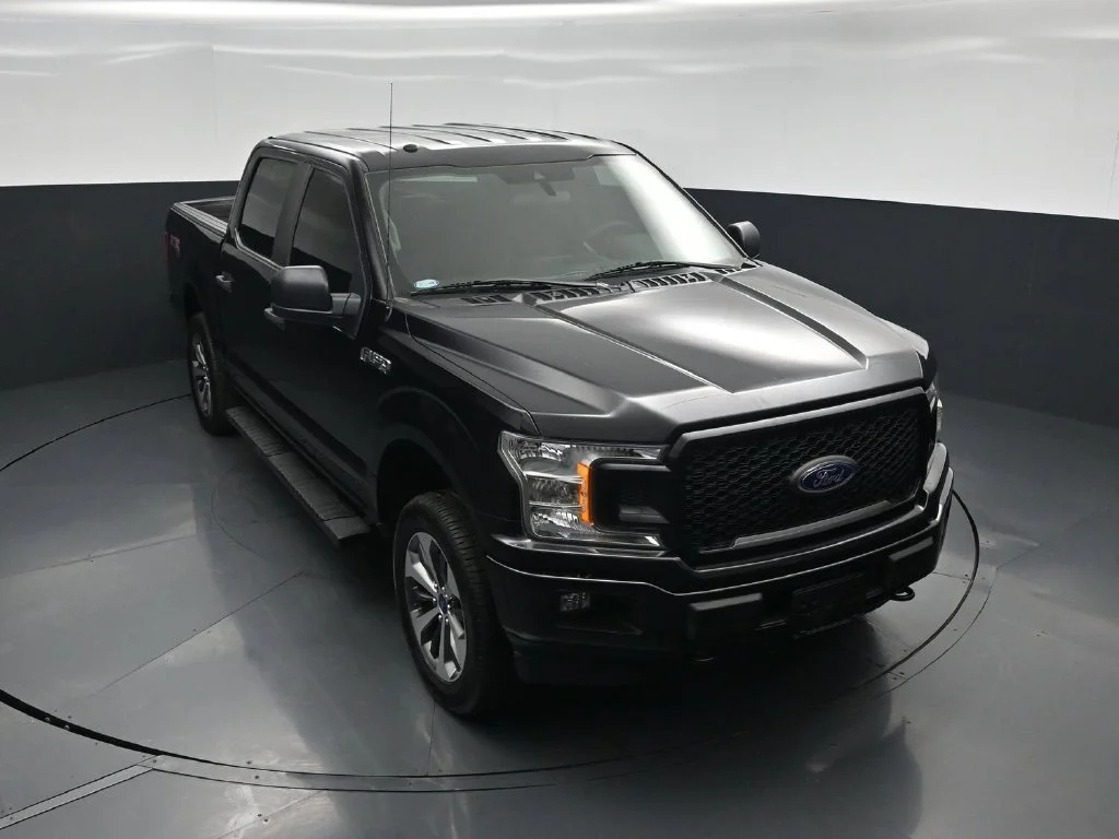 Certified Used 2019 Black Ford XL image 33