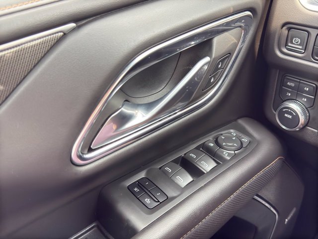 Used 2023 Onyx Black GMC AT4 image 11