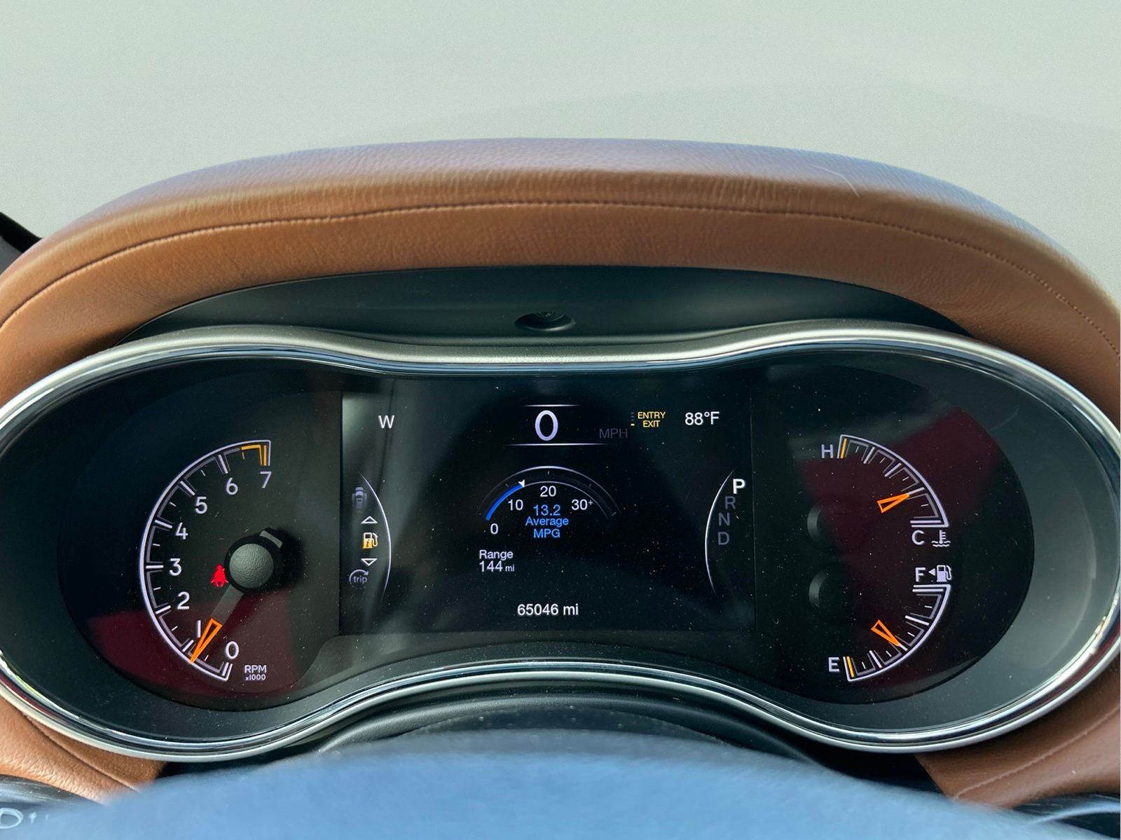 Certified Used 2018 Brown Jeep Summit image 27