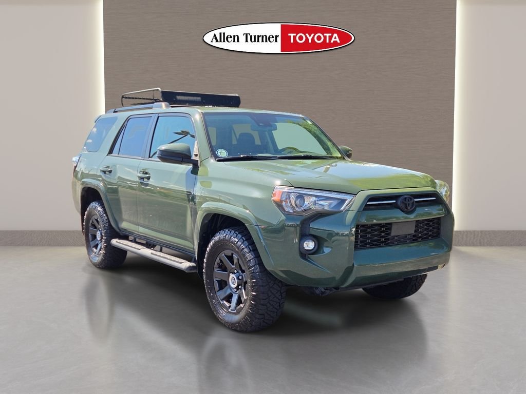 Used 2021 Green Toyota Trail image 2